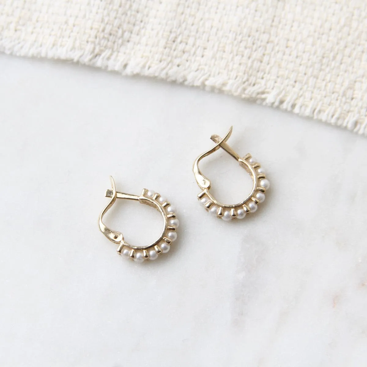 14k Yellow Gold Mini Pearl Hoop Earring