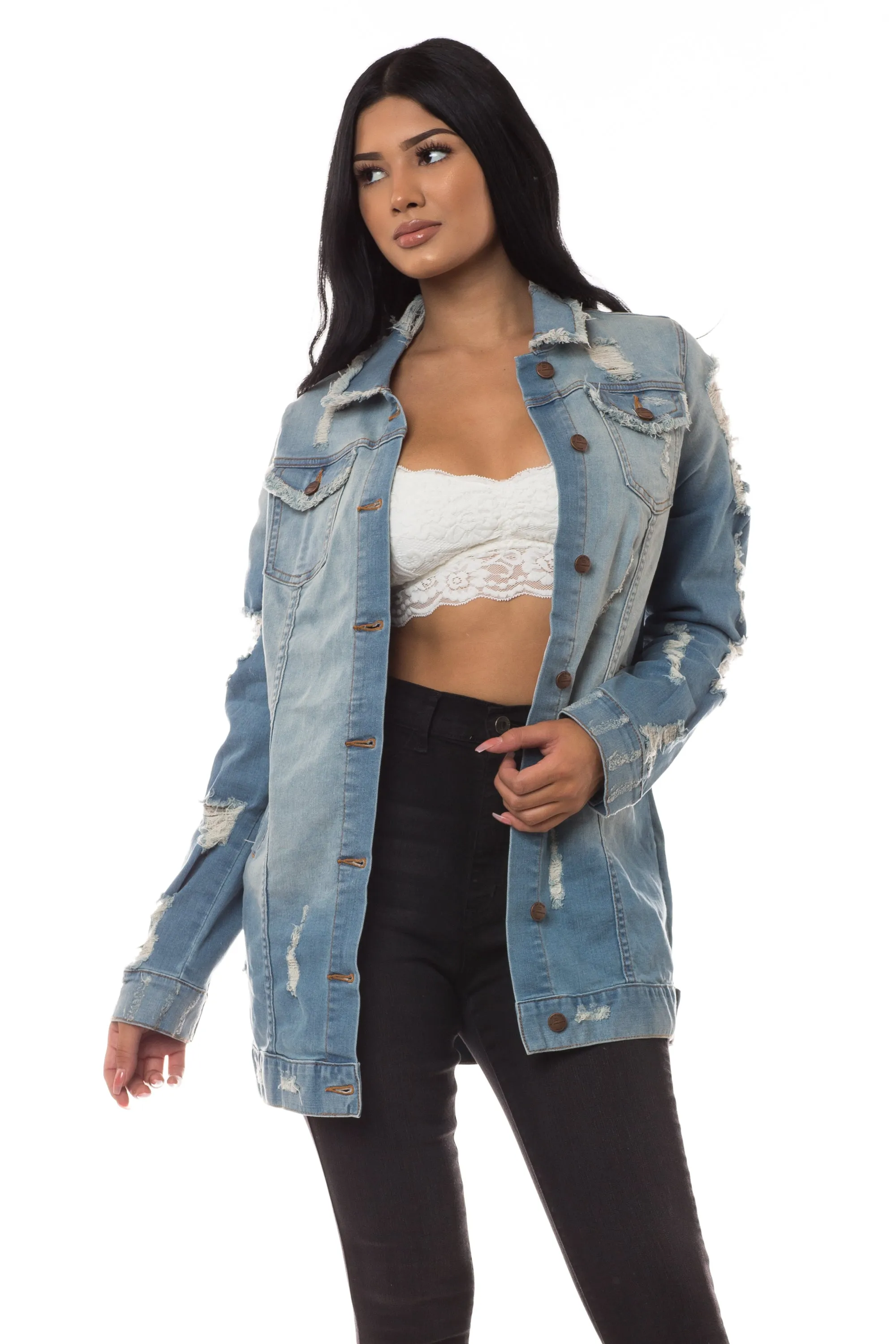 8025F Women's Oversized Distressed Denim Jacket