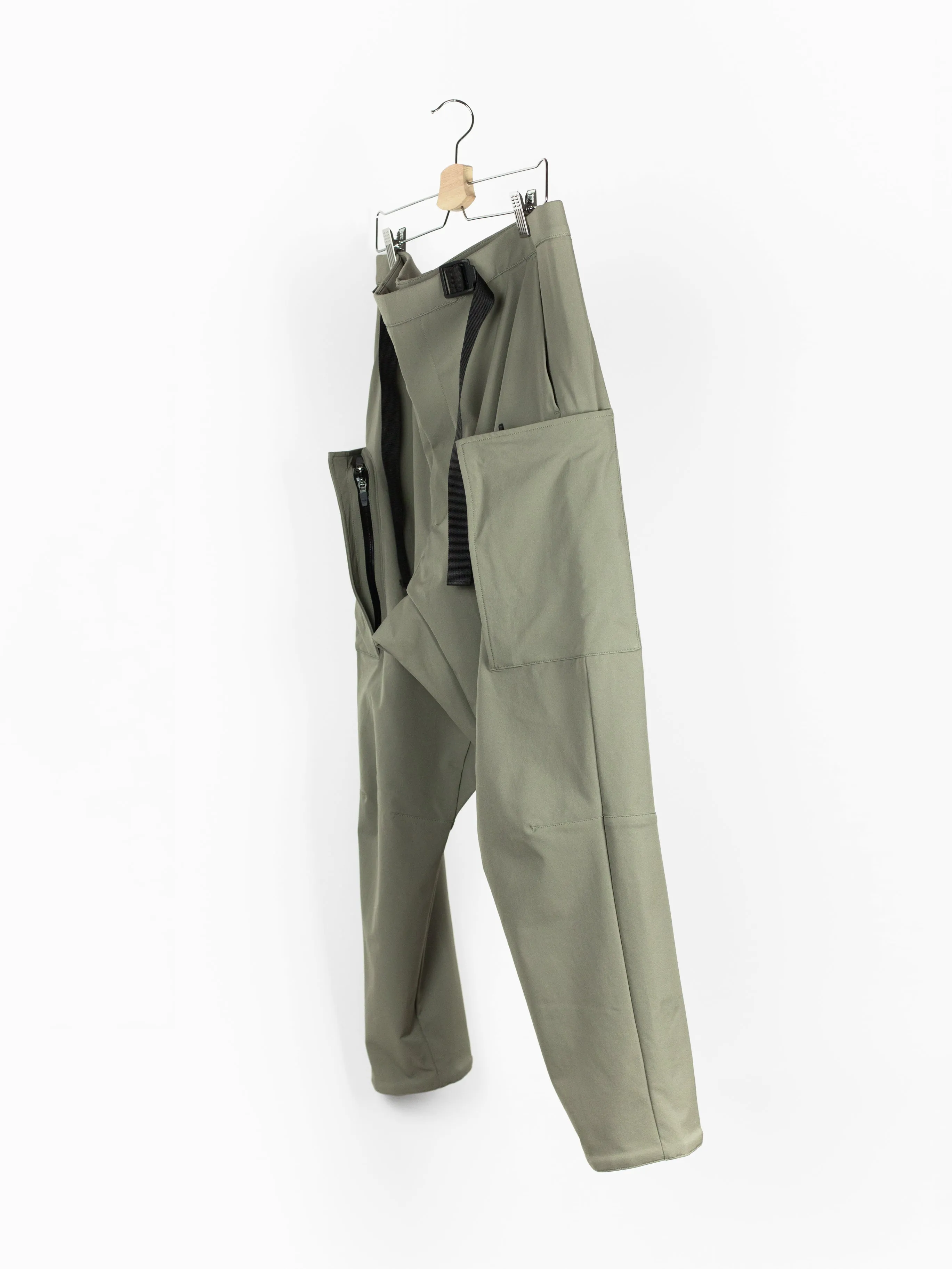 Acronym AW20 P31A-DS, Alpha Green