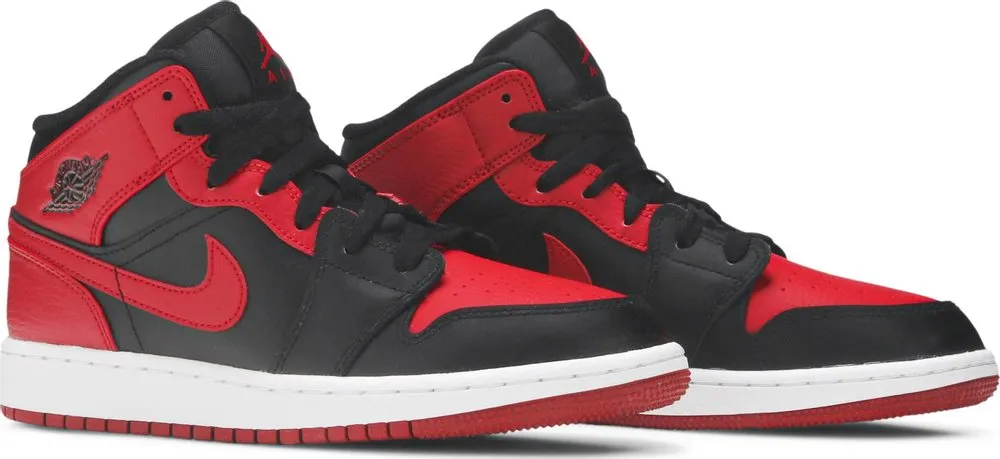 Air Jordan 1 Mid 'Banned' (GS) (Size UK5/US5.5Y)