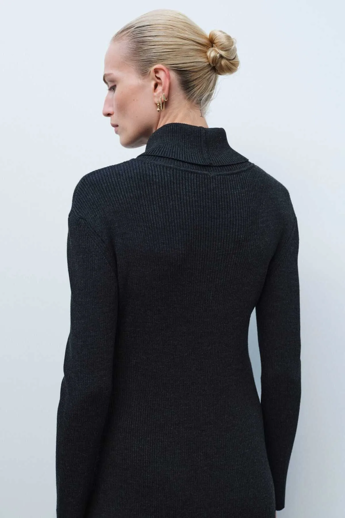 Anthracite Turtleneck Long Dress