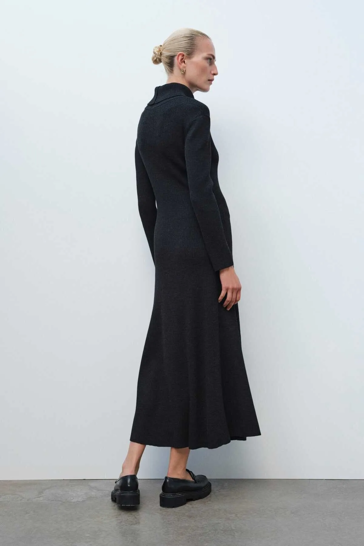 Anthracite Turtleneck Long Dress