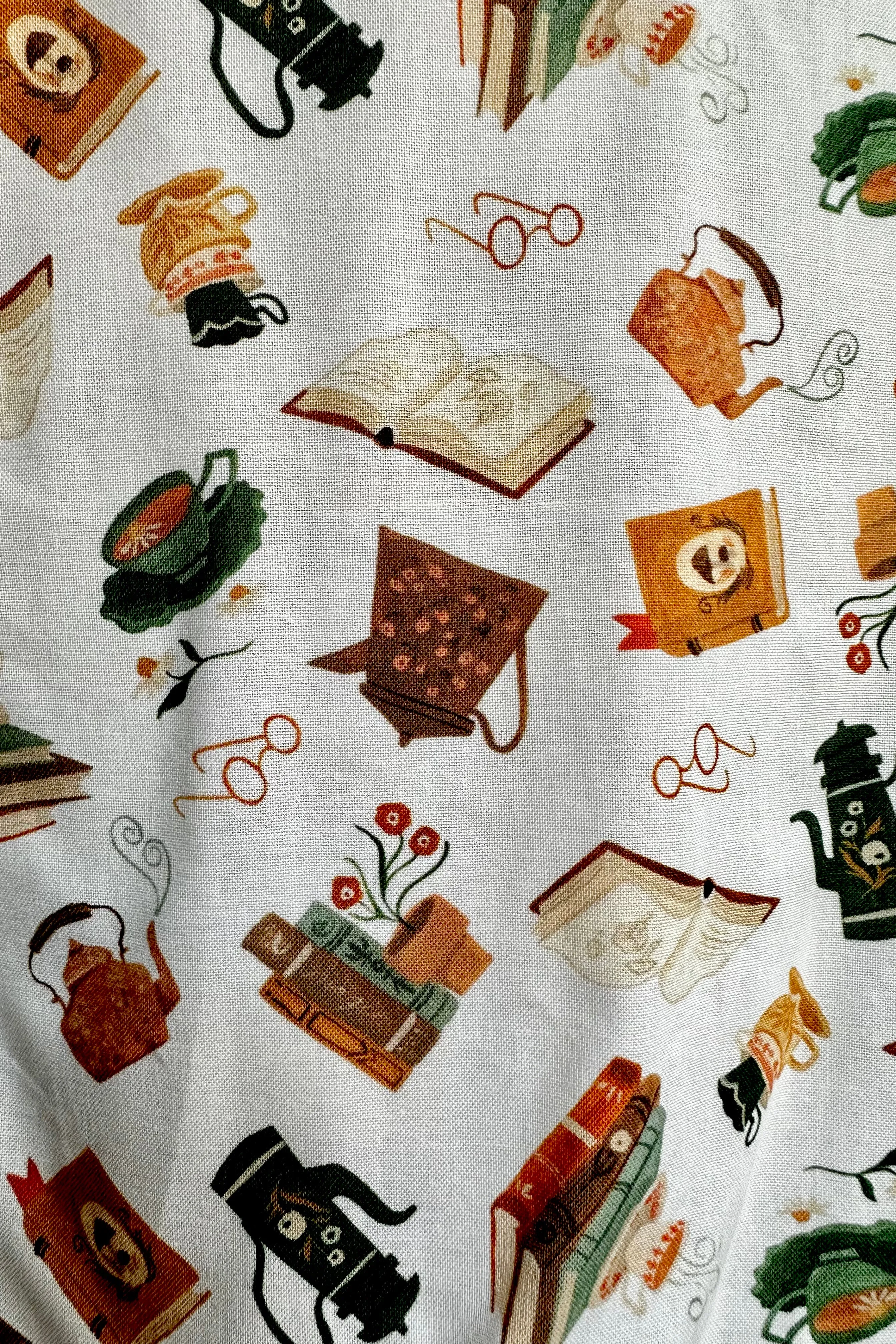 Books and Coffee Bow Top by Retrolicious