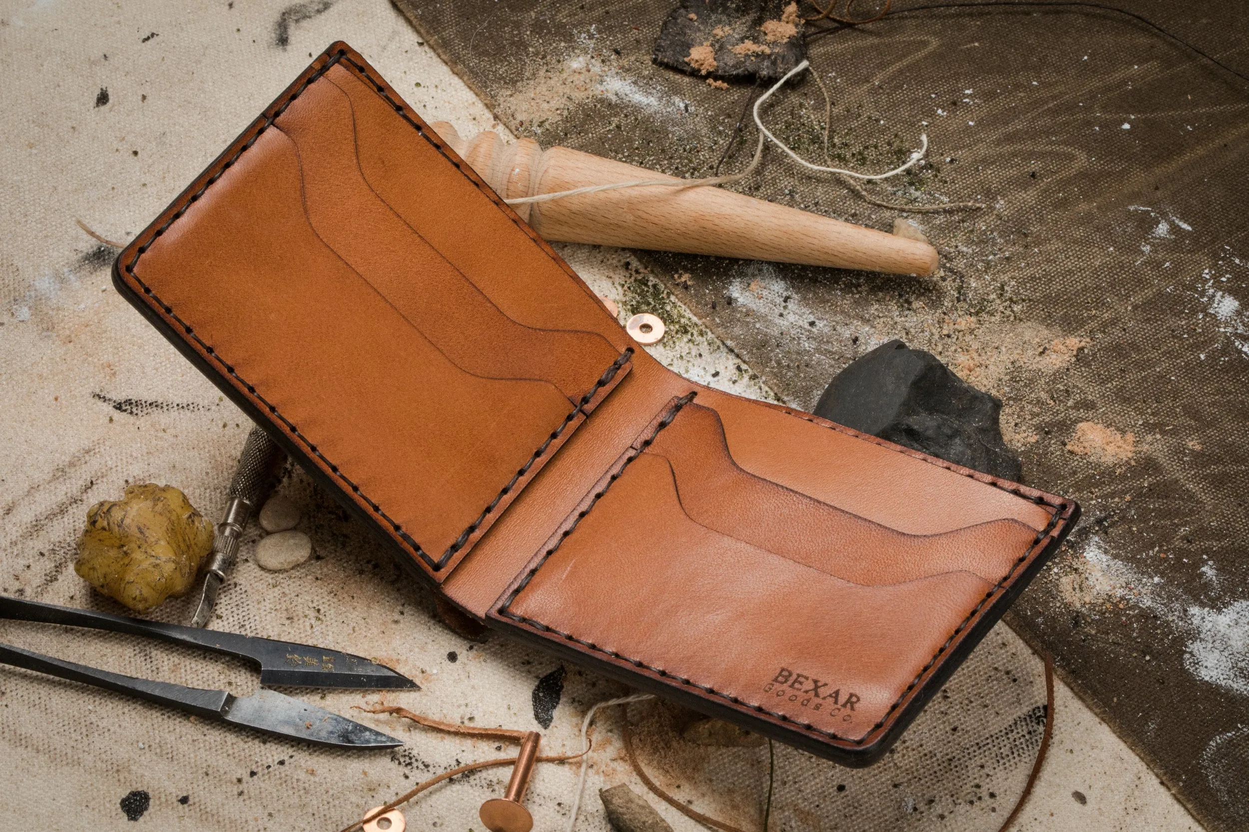 Classic 4 Bifold