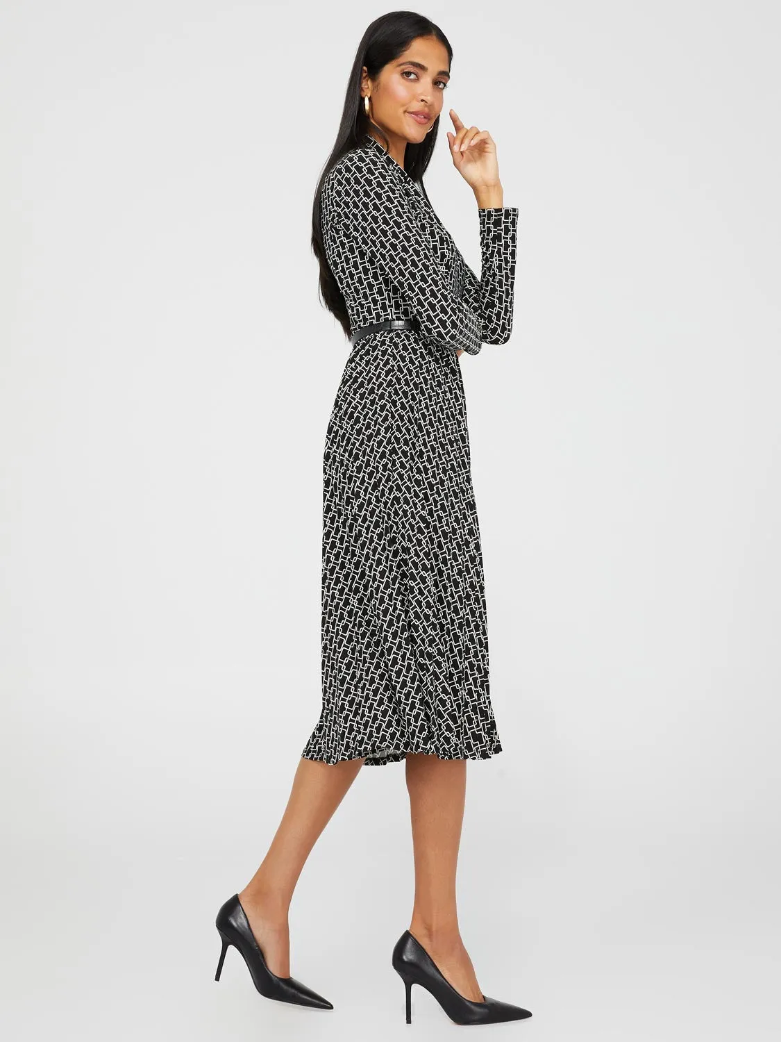 Geo Print Belted Midi Dress With Pleated Skirt