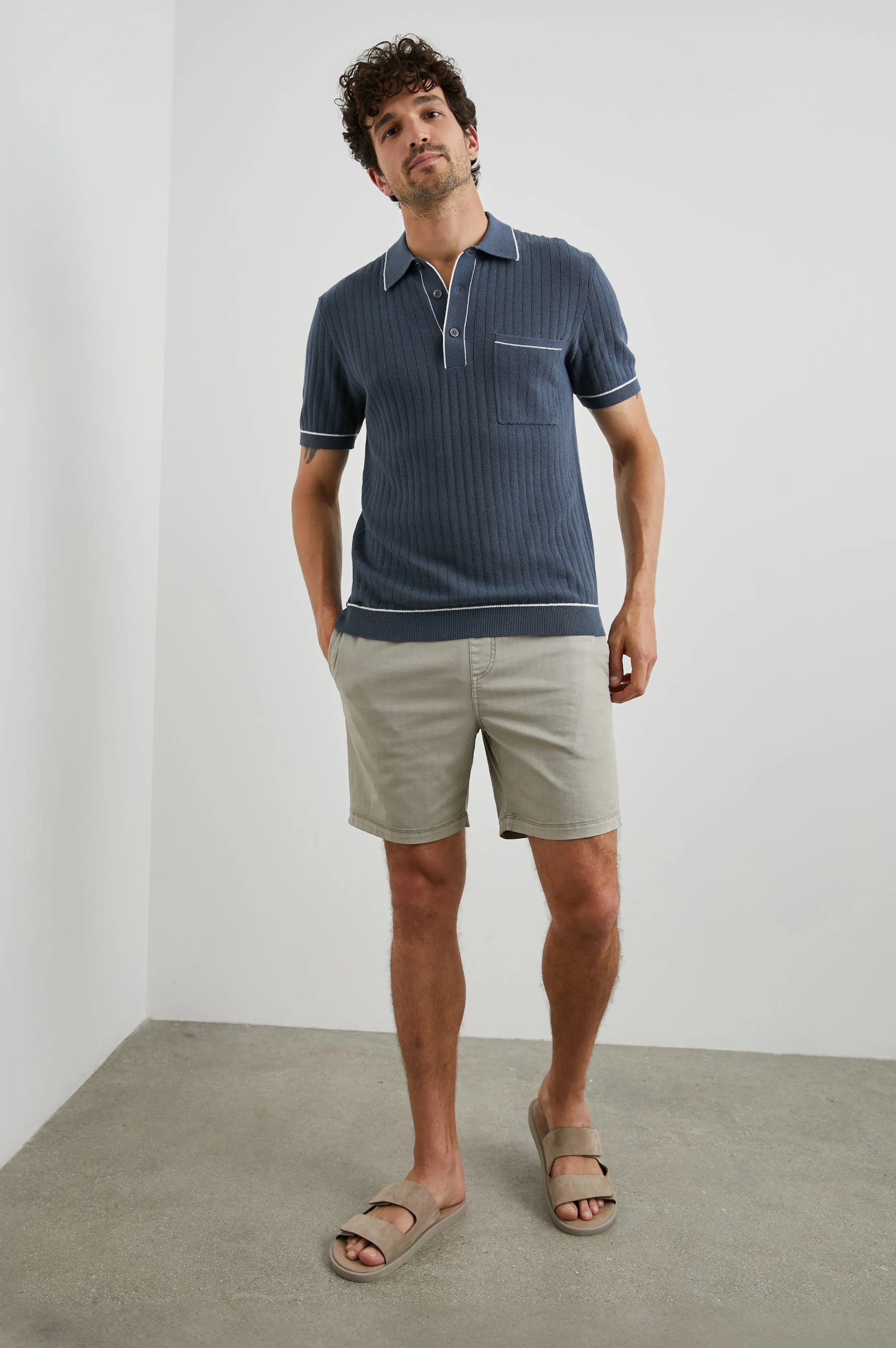 HARDY POLO SHIRT - FADED NAVY