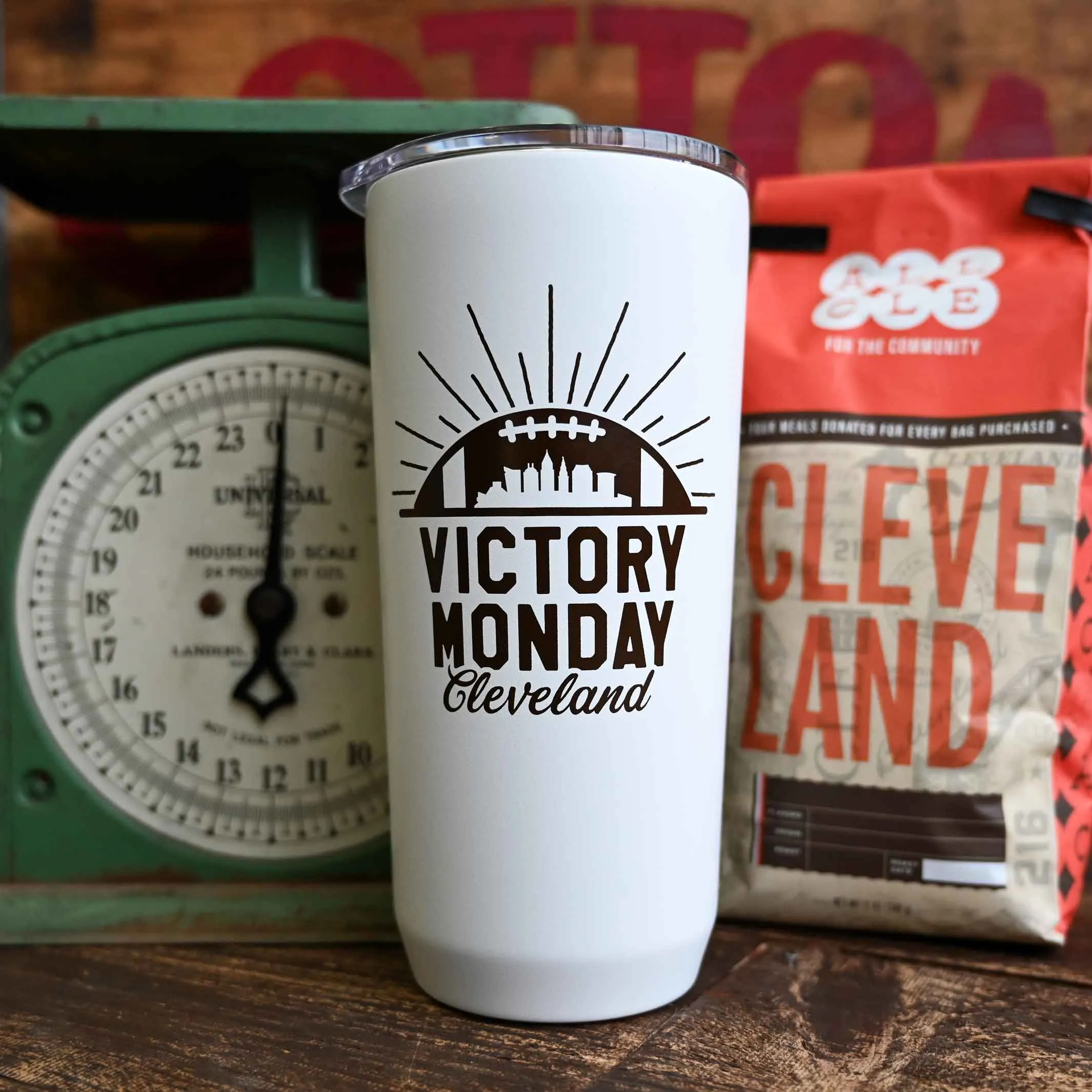 Victory Monday 20 oz. CamelBak Tumbler